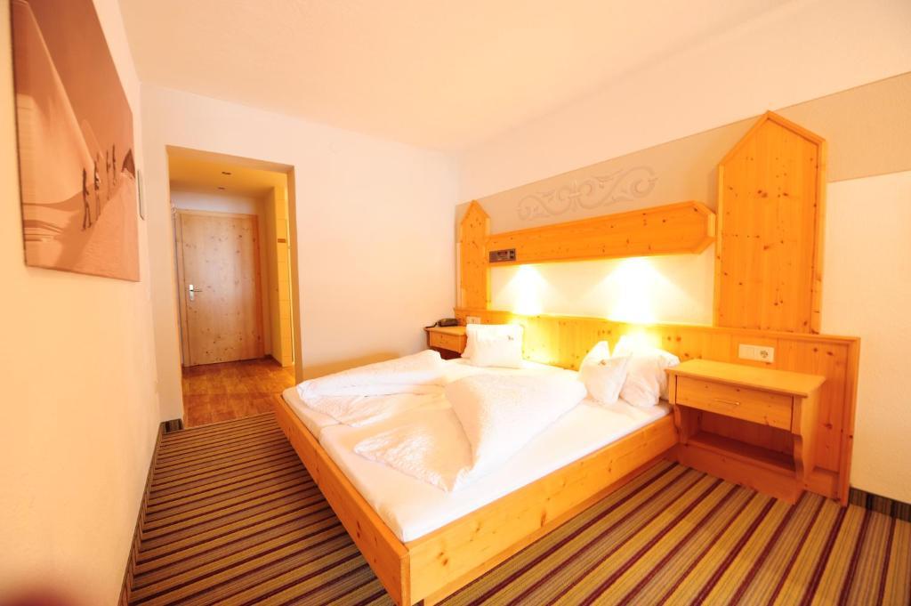 Hotel Toni Galtur Ruang foto