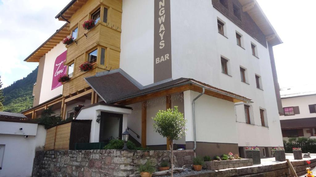 Hotel Toni Galtur Bagian luar foto